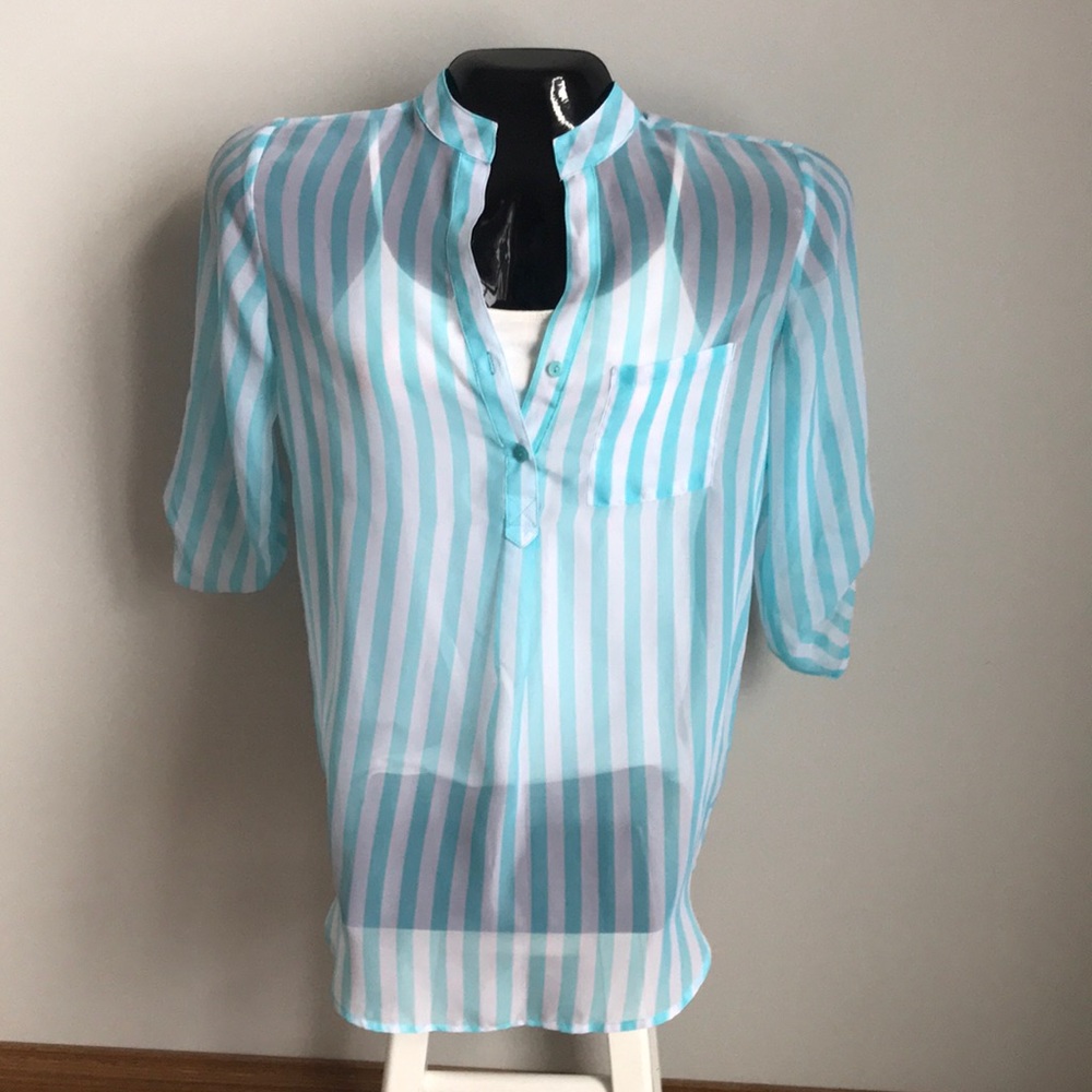 Mix & co sheer top sz M